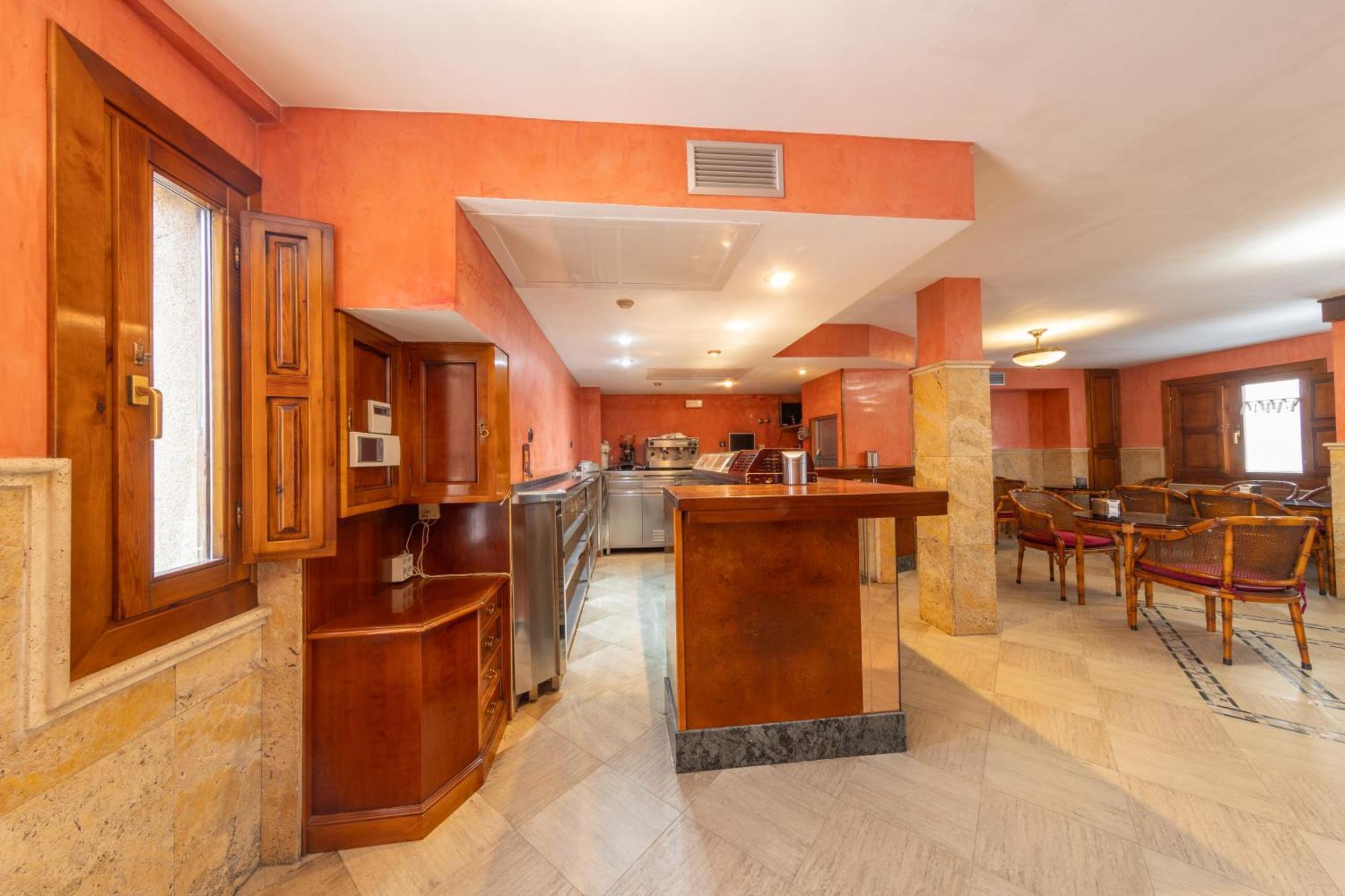 Hostal Sin Recep24H Puerta De La Villa - Pet Friendly & Restaurante Almazan Bagian luar foto